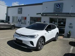 Weiß Gebraucht 2021 VW ID.4 Pro Performance SUV | 30.990 € (Etwas zu teuer)