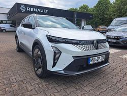 Weiss qnc+schwarz gne Gebraucht 2024 Renault Scenic E-Tech Iconic SUV | 39.900 €