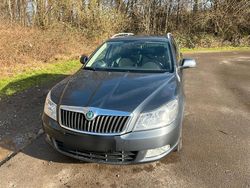 Gebraucht 2010 Skoda Octavia Kombi | 3.900 € (Guter Preis)