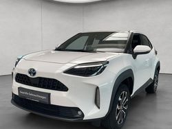 Schneeweiß Gebraucht 2021 Toyota Yaris Cross Team SUV | 21.950 € (Fairer Preis)