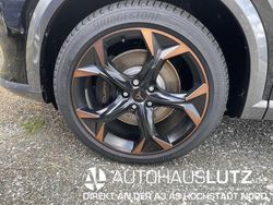 Schwarz Gebraucht 2024 Cupra Formentor VZ SUV | 35.960 € (Fairer Preis)
