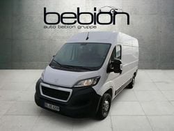 Weiß Gebraucht 2023 Peugeot Boxer Van | 25.877 € (Fairer Preis)
