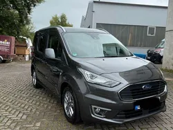 Grau Gebraucht 2022 Ford Tourneo Connect Van / Kleinbus | 22.900 € (Guter Preis)
