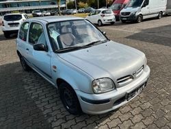 Silber Gebraucht 1999 Nissan Micra Comfort Kleinwagen | 799 € (Superpreis)
