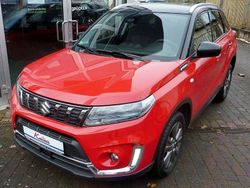 Rot Gebraucht 2022 Suzuki Vitara Comfort SUV | 18.590 € (Fairer Preis)