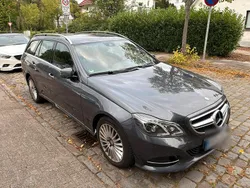 Grau Gebraucht 2014 Mercedes E220 Kombi | 11.990 € (Fairer Preis)