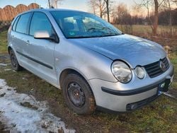 Silber Gebraucht 2002 VW Polo Kleinwagen | 2.000 € (Guter Preis)