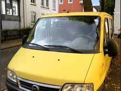 Gelb Gebraucht 2004 Fiat Ducato Van | 4.999 € (Teuer)