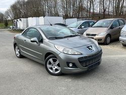 Grau Gebraucht 2011 Peugeot 207 CC Cabrio | 2.450 € (Fairer Preis)