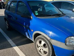 Blau Gebraucht 2000 Opel Corsa Kleinwagen | 350 € (Superpreis)