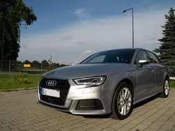 Silber Gebraucht 2020 Audi A3 Sportback S-Line Kombi | 22.700 € (Guter Preis)