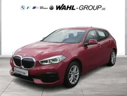 Rot Gebraucht 2023 BMW 118 Sport Line Kleinwagen | 21.890 € (Guter Preis)