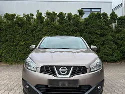Braun Gebraucht 2011 Nissan Qashqai SUV | 5.900 € (Fairer Preis)
