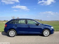 Blau Gebraucht 2016 Skoda Rapid Joy Kombi | 11.990 € (Etwas zu teuer)