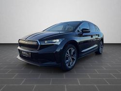 Blackmagic perleffekt (metallic) Gebraucht 2023 Skoda Enyaq iV Loft SUV | 34.990 € (Superpreis)