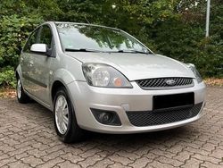 Silber Gebraucht 2006 Ford Fiesta Kleinwagen | 2.150 € (Fairer Preis)