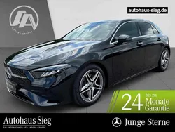 Kosmosschwarz Gebraucht 2024 Mercedes A220 AMG Limousine | 32.834 € (Superpreis)