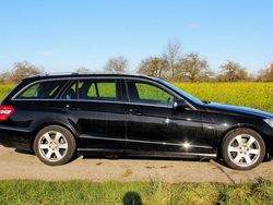 Schwarz Gebraucht 2010 Mercedes E250 Avantgarde Kombi | 7.900 € (Guter Preis)