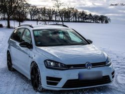 Weiß Gebraucht 2016 VW Golf VII R Kombi | 21.990 € (Fairer Preis)