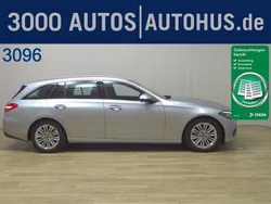 Grau Gebraucht 2022 Mercedes C200 Avantgarde Kombi | 22.480 € (Guter Preis)