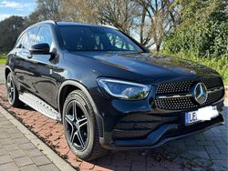 Schwarz Gebraucht 2020 Mercedes GLC300 AMG line SUV | 34.250 € (Fairer Preis)
