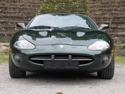 Grün Gebraucht 1997 Jaguar XK8 Coupé | 24.999 €