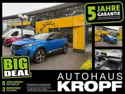 Blau/metallic lackierung drei schic Gebraucht 2022 Peugeot 3008 SUV | 19.970 € (Guter Preis)