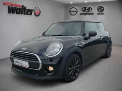 Schwarz Gebraucht 2017 Mini ONE Kleinwagen | 11.990 € (Fairer Preis)