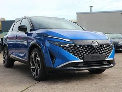 Blue/black Neu 2025 Nissan Qashqai Tekna+ SUV | 45.990 €
