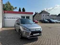 Grau Gebraucht 2019 Mitsubishi Eclipse Cross Top SUV | 17.490 € (Fairer Preis)