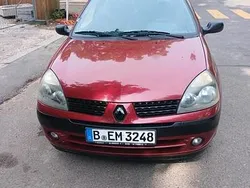 Andere farben Gebraucht 2003 Renault Clio II Kleinwagen | 1.500 € (Fairer Preis)