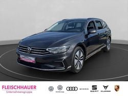 Grau Gebraucht 2017 VW Passat GTE Kombi | 19.990 € (Teuer)