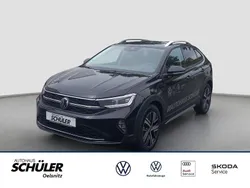 Schwarz (deep black perleffekt) Gebraucht 2025 VW Taigo Style SUV | 29.935 €