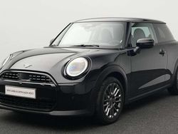 Schwarz Gebraucht 2024 Mini Cooper Classic Kleinwagen | 27.445 € (Etwas zu teuer)
