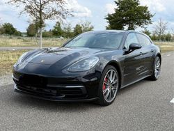 Schwarz Gebraucht 2018 Porsche Panamera 4 Sport Turismo Limousine | 50.490 € (Fairer Preis)