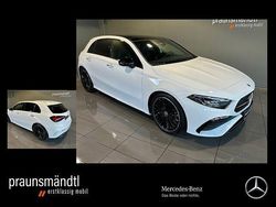 Weiß Gebraucht 2024 Mercedes A200 AMG Limousine | 38.490 €