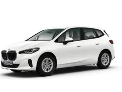 Gebraucht 2025 BMW 218 Active Tourer Luxury Line Van / Kleinbus | 27.990 €
