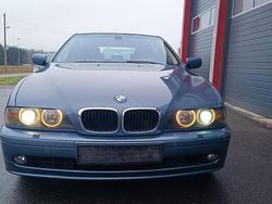 Blau Gebraucht 2001 BMW 520 Kombi | 2.500 € (Fairer Preis)