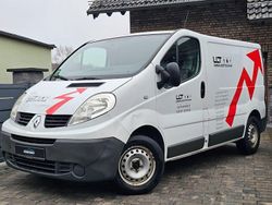 Weiß Gebraucht 2010 Renault Trafic Van / Kleinbus | 3.990 € (Guter Preis)