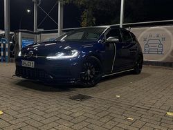 Blau Gebraucht 2017 VW Golf R Limousine | 25.995 €