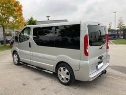 Starsilber Gebraucht 2010 Opel Vivaro Van / Kleinbus | 7.950 € (Fairer Preis)
