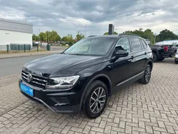 Schwarz Gebraucht 2020 VW Tiguan Life SUV | 24.100 € (Fairer Preis)
