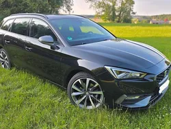 Schwarz Gebraucht 2023 Seat Leon FR-Line Kombi | 24.999 € (Fairer Preis)
