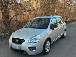 Silber Gebraucht 2007 Kia Carens Van / Kleinbus | 2.999 € (Fairer Preis)