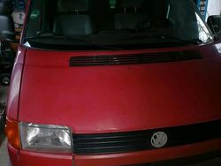 Rot Gebraucht 1995 VW Multivan Van | 3.300 €