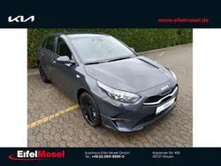 Grau Neu 2025 Kia Ceed Vision Limousine | 28.400 € (Teuer)