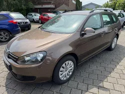 Braun Gebraucht 2011 VW Golf VI Trendline Kombi | 5.499 € (Fairer Preis)