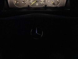 Gebraucht 1990 Mercedes E250 Limousine | 8.000 €