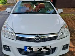 Weiß Gebraucht 2010 Opel Astra Cabriolet OPC Cabrio | 5.200 € (Fairer Preis)