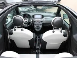Grau Gebraucht 2023 Fiat 500C Dolcevita Cabrio | 15.999 € (Fairer Preis)